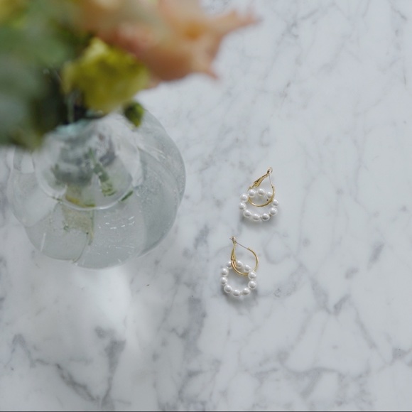 Gold Plated French Acrylic Pearl Hoops Earrings - Picture 7 of 7